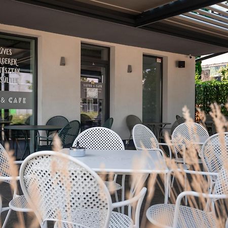 Lignum Hotel Miskolc Esterno foto