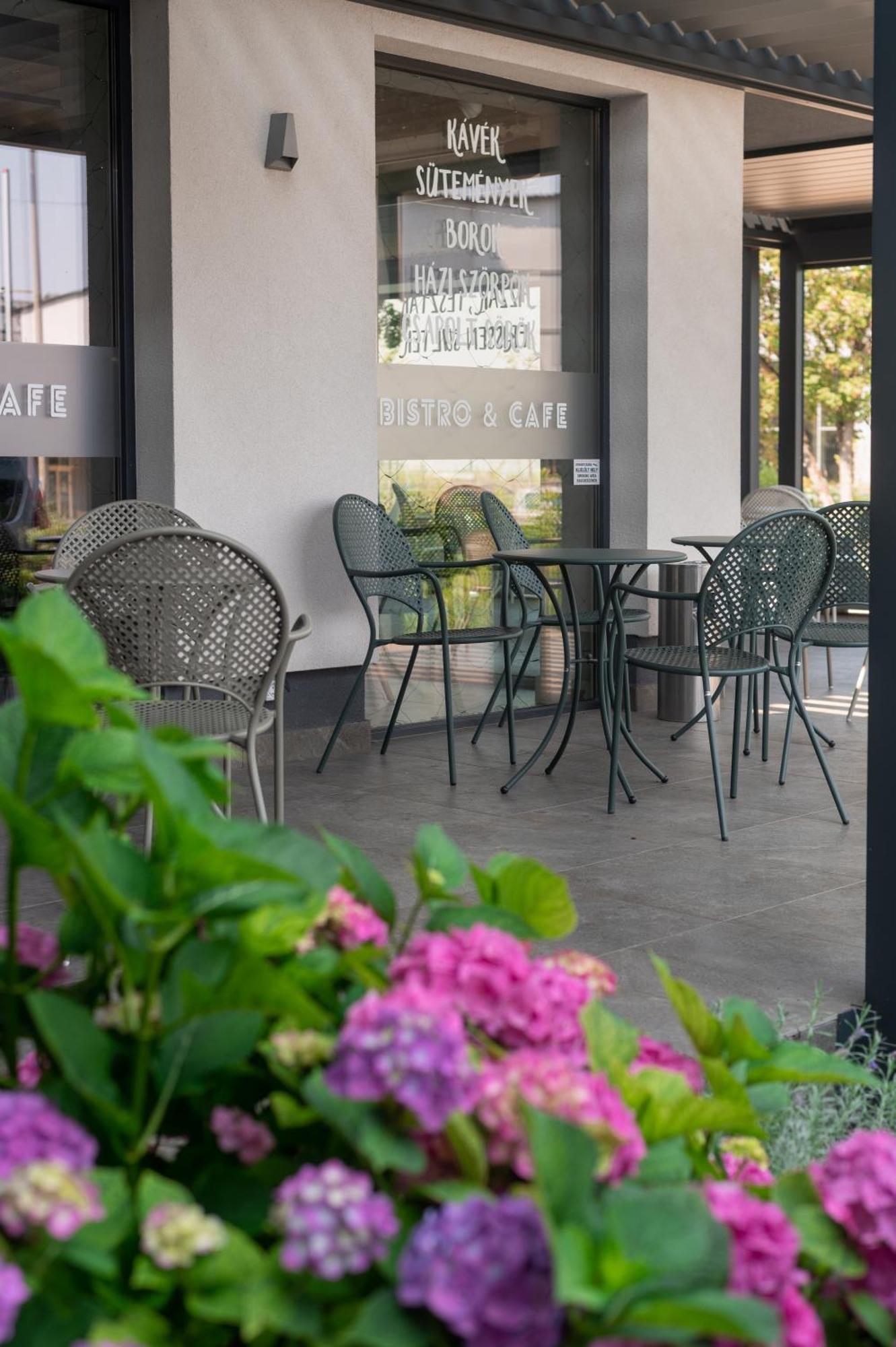 Lignum Hotel Miskolc Esterno foto