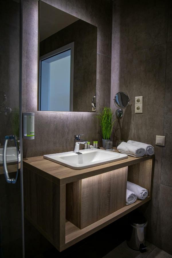 Lignum Hotel Miskolc Esterno foto