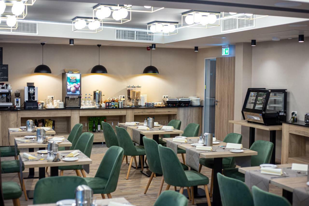 Lignum Hotel Miskolc Esterno foto
